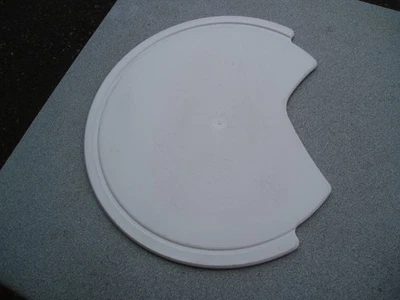 CARAVAN SINK CHOPPING BOARD - Image 1 of 2