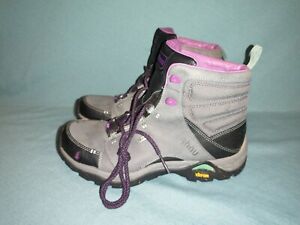 AHNU Montara Waterproof Hiking Trail Adventure Boots Womens Size 8 EURO 39 NICE