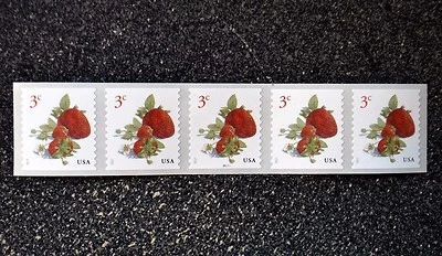 2017USA #5201 3c Strawberries - Plate Number Coil Strip of 5 - PNC Mint  - Image 1 of 2