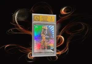 Sasha Banks 2021 Topps WWE Woman's Division Refractor No.92 - Picture 1 of 3