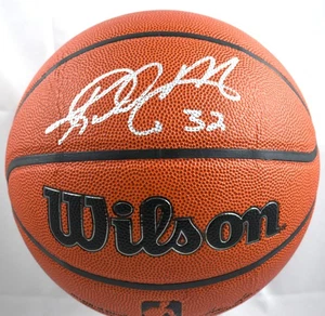 Karl Malone Autographed Authentic NBA Wilson Basketball - Beckett W Hologram - Picture 1 of 3