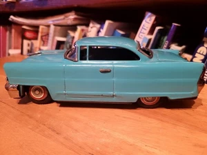 VERY NICE VINTAGE BLUE TIN FRICTION 1956 LINCOLN PREMIER COUPE - Picture 1 of 12
