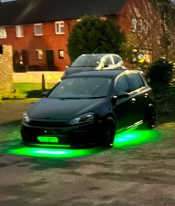 Volkswagon Golf R - Picture 1 of 24