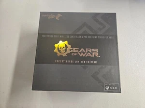 Gears of War Locust Horde Wireless Controller & Pro Charging Stand Xbox One NIB - Afbeelding 1 van 2