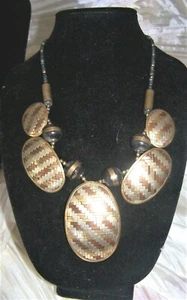 COLLANA ETNICA UNICA QUERCIA OTTONE E RAME DA COLLEZIONE - Foto 1 di 2