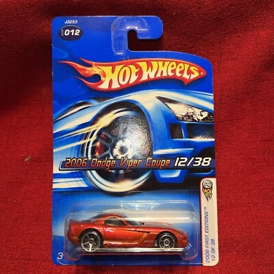 Hot Wheels ~ 2006 1st Edition 2006 Dodge Viper Coupe 12/38 Red - Image 1 of 4
