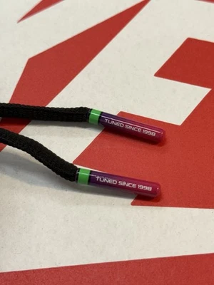 NIKE Fireberrie Tuned Laces for Air Max Plus UK Black Lace With Fireberrie Tips