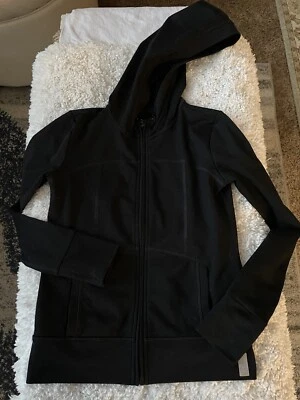 Zella Girl tamanho. Jaqueta esportiva preta com zíper 10/12. Clássico, ótimo estado - Imagem 1 de 4