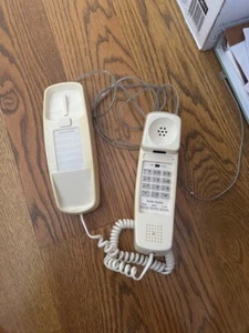 radioshack vintage off white color corded trim line princess phone ET-273 - Zdjęcie 1 z 3