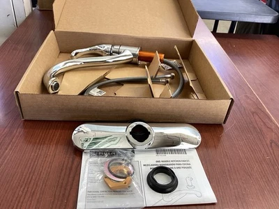 NUEVO Grifo de cocina cromado Moen Camerist 7825 de una sola manija B28 Foto 1 de 4