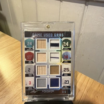 Hoja en el juego 2024, juego usado Gr8S 2/2, parches/murciélagos, Griffey/Jeter/Bonds Foto 1 de 2