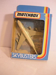 Vintage Matchbox Skybusters SB-10 Boeing 747 Cathay Pacific Commercial Airliner - Picture 1 of 9