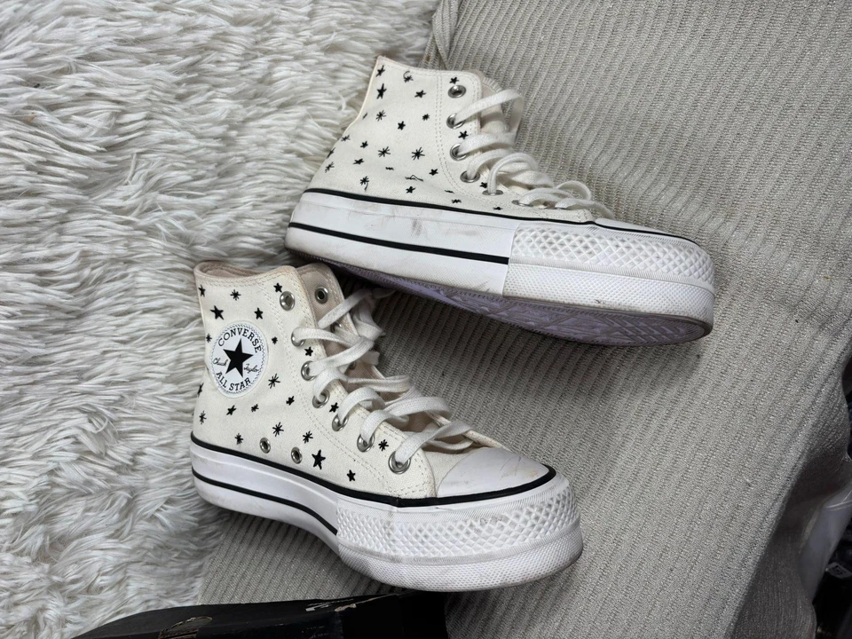 匡威 Converse Chuck Taylor All Star Lift 鞋女式 7 码 Egret Star 印花高帮 — 第 1/4 张图片