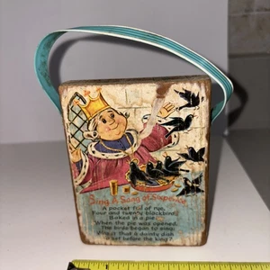 Fisher Price Music Box Pocket Radio Piebird, Pie Bird Design Music Box - Picture 1 of 8