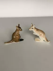 Set Of Miniature bone china kangaroos - Picture 1 of 5