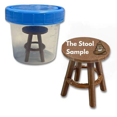Muestra de taburete - Divertido mini taburete mordaza regalo en contenedor de muestra Foto 1 de 2