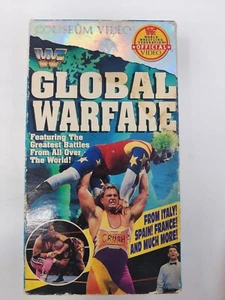 WWF Global Warfare 93 Coliseum Video WWE VHS AEW VHS Bret Hart Mr Perfect Doink - Foto 1 di 6