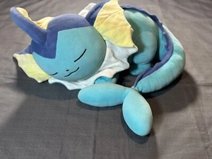 Pokemon Center Original Sleeping Vaporeon Muñeco de Peluche Juguete Grande de Peluche - Imagen 1 de 7