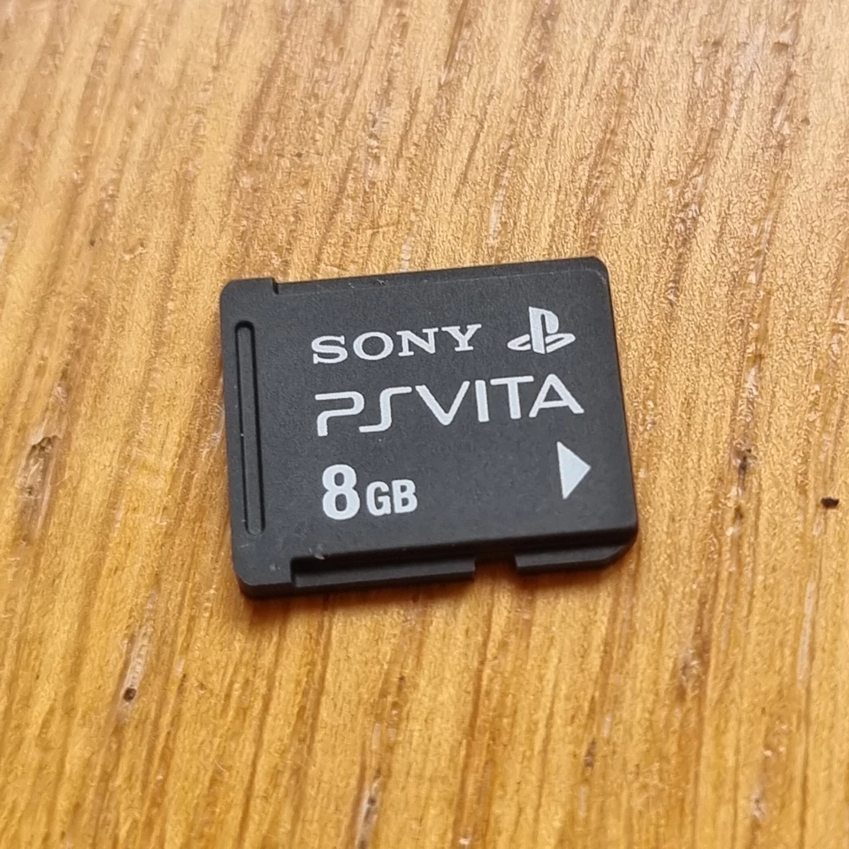 Micro Sd PS Vita 8 Gb Originale Per Sony Psvita Playstation Memory Card Scheda - Immagine 1 di 2