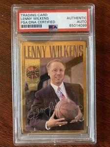 1995 Action Packed Hall of Fame Lenny Wilkens On Card Auto PSA Authentic Cavs - Picture 1 of 2