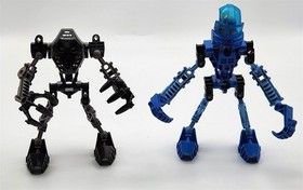 Lot of 2 Vintage 2001 LEGO BIONICLES Toa Sets 8532 & 8533 -Complete No man / box