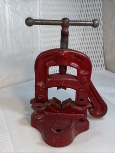 Ridgid C-352 No 21 Vtg Bench Vise Yoke Ridge Tool Co Elyria Ohio USA Red Nice - Picture 1 of 24