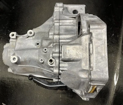 90-93 Acura Integra Transmission Case Set Bell Tail Housings YS1 B18a1 OEM - Image 1 of 4