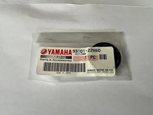 2 X YAMAHA OEM OUTBOARD MOTOR DRIVE SHAFT SEAL 93101-22M60 QTY X 2 - Picture 1 of 1
