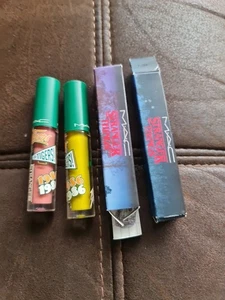 MAC × Stranger Things Limited Edition Lipgloss - Picture 1 of 7