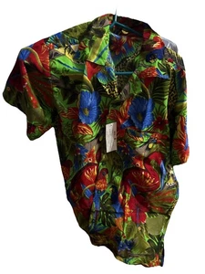 Hawaiian Shirt Men's M Multicolor Giraffe Flamingo Short Sleeve Red Star New - Picture 1 of 5