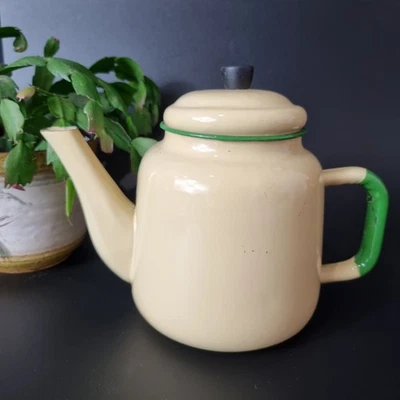 Vintage Retro Teapot Cream & Green Ware War Enamelled Film Prop circa 1950’s - Image 1 of 4