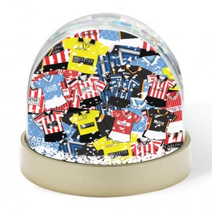 Exeter City Retro Kit Mash Snow Globe Xmas Decoration Great Fans Christmas Gift - Picture 1 of 1