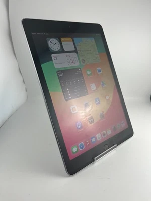 Apple iPad 6ª Gen (2018) A1893 32GB En Perfecto Estado Libre De Sim - Imagen 1 de 3