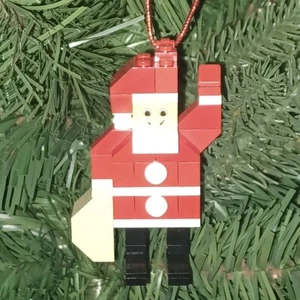 New Genuine LEGO Christmas Ornament Santa Claus with Instructions Build Your Own - Picture 1 of 4
