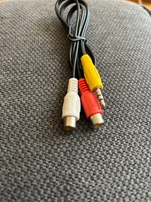 ~18 inch TRS Jack 3.5mm Male Stereo Plug to 2 RCA Female Jack adapter cable - Image 1 of 2