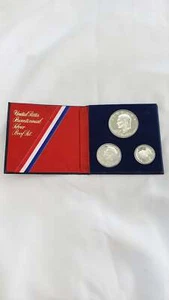 1776-1976 United States Bicentennial Silver Proof Set - Picture 1 of 6