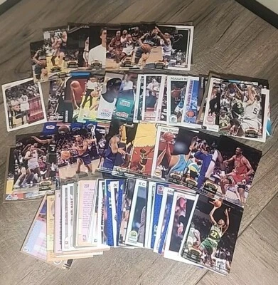 Lote de 102 tarjetas de baloncesto de principios de los 90. NBA TOPPS FLEER SKYBOX EX-VG Foto 1 de 4