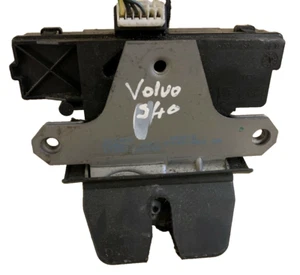 GENUINE VOLVO S40 V50 BOOT CATCH LATCH LOCK 31335045 31335047 2004 - 2009 - Picture 1 of 1