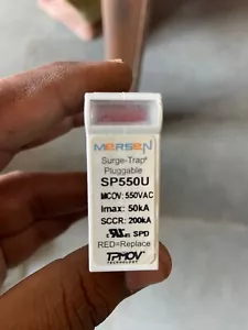 Dispositivo enchufable trampa contra sobretensiones Mersen SP550U - Imagen 1 de 6