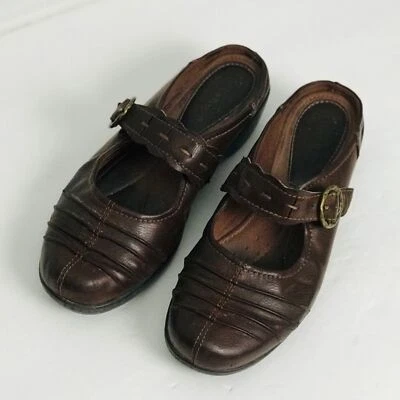 Mules de cuero marrón Baretraps talla 8,5 hebilla sin cordones Mary Jane Foto 1 de 4