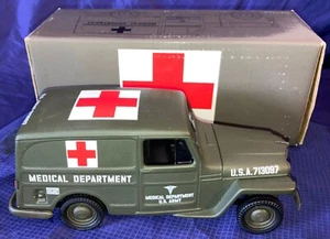 MG0003 1953 U.S. Army Ambulance Willys 1/2 ton Eastwood Diecast Vehicle Bank NIB - Picture 1 of 13