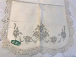 Set 2 Vintage Bucilla Table Runner Stamped for Cross Stitch - Picture 1 of 3