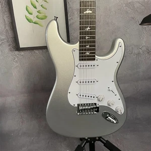 Guitarra Eléctrica ST Plateada de Fábrica SSS Pastilla Cuello de Arce Puente Trémolo - Imagen 1 de 7