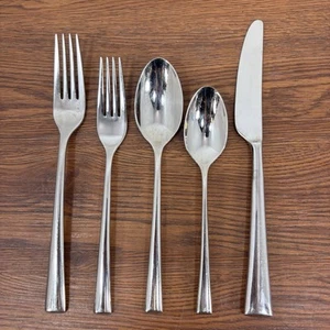 Dansk BISTRO CAFE Glossy Stainless Steel Flatware 5 X Pieces 1 X Place Setting - Picture 1 of 5