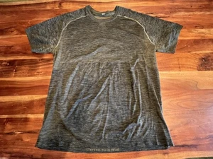 Lululemon The Fundamental T-Shirt Short Sleeve Men’s XL Green Gym Running - Picture 1 of 7