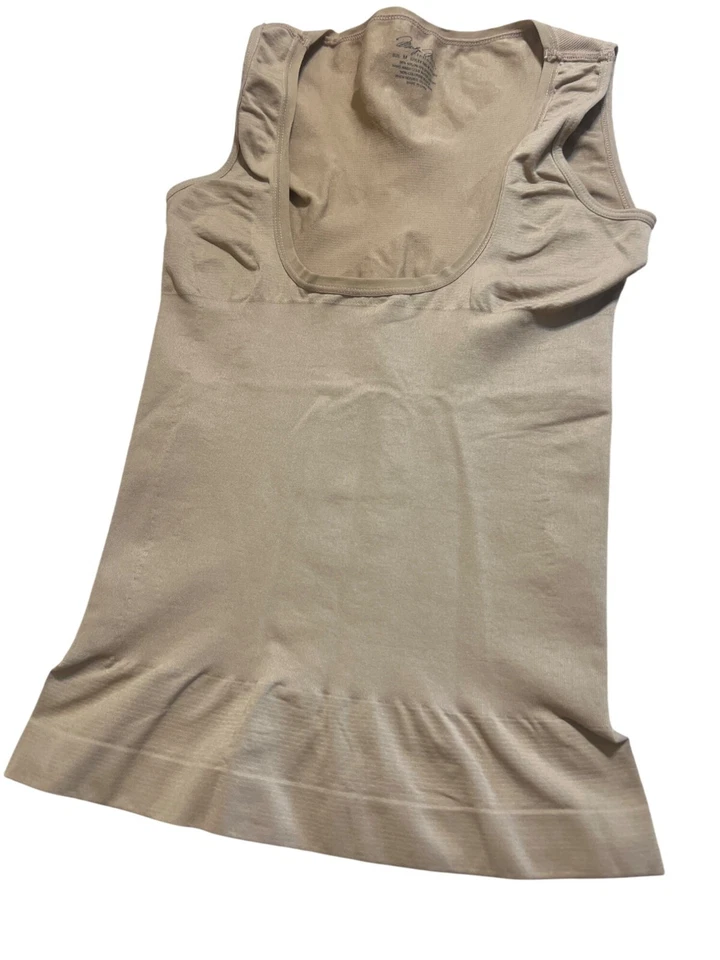 Camiseta sin mangas Marilyn Monroe íntimates sin mangas moldeadoras beige nude talla M nueva sin etiquetas Foto 1 de 4