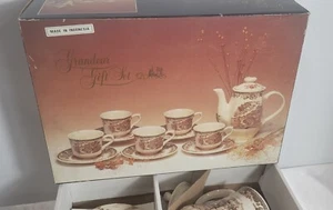 Grandeur 12 Piece Deluxe Coffee Set - Vintage Never Used - Picture 1 of 10