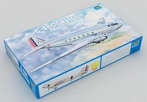 Trumpeter 02829 C-48 C SKYTRAIN TRANSPORT AIRCRAFT 1:48 Model Kit - Picture 1 of 7