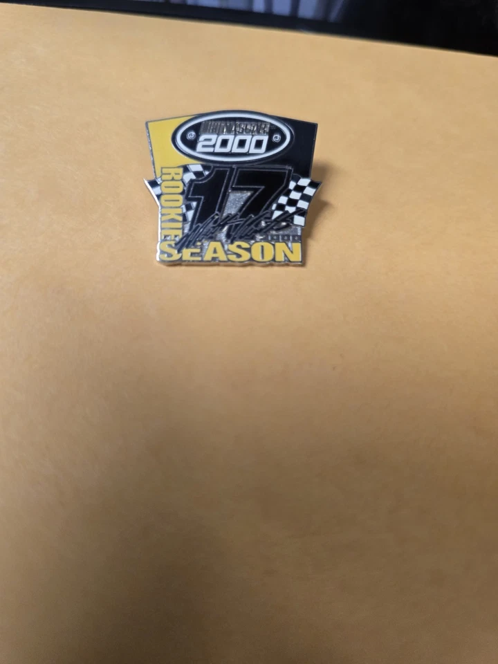 Matt Kenseth #17 2000 Rookie Season Hat Pin - Image 1 of 1