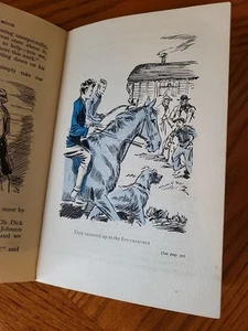 1954 FIVE GO TO MYSTERY MOOR ENID BLYTON. 1ST Edition - Picture 1 of 6